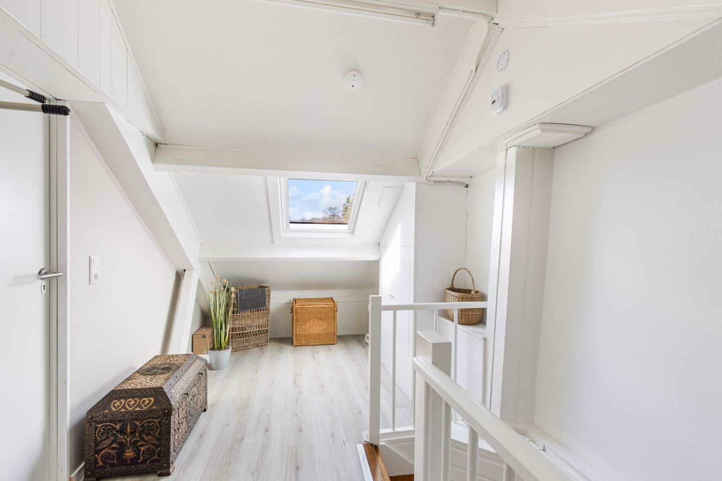 Photo 34 of Esdoornlaan 17