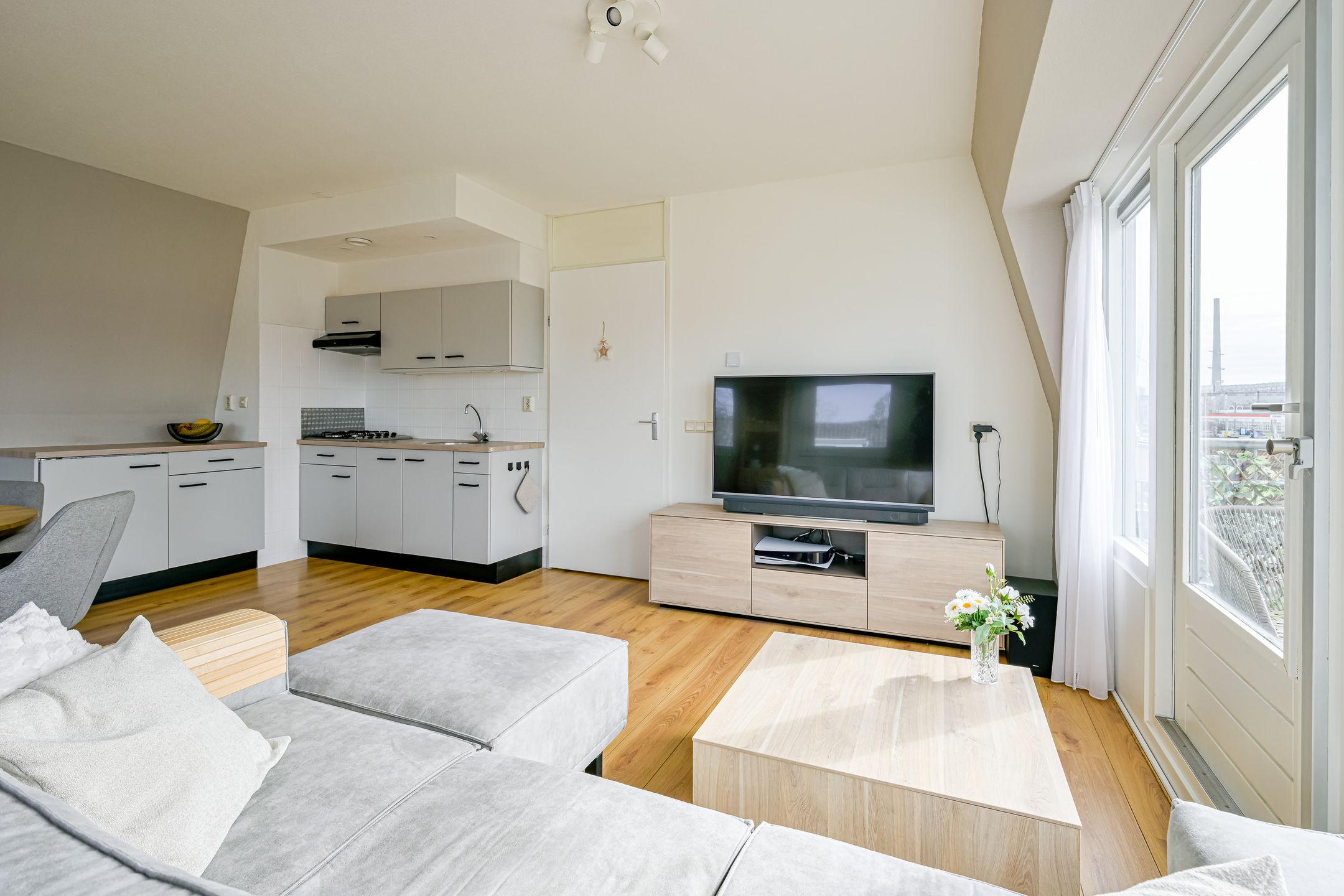 Foto 6 van Jean Henri Dunantstraat 76-B