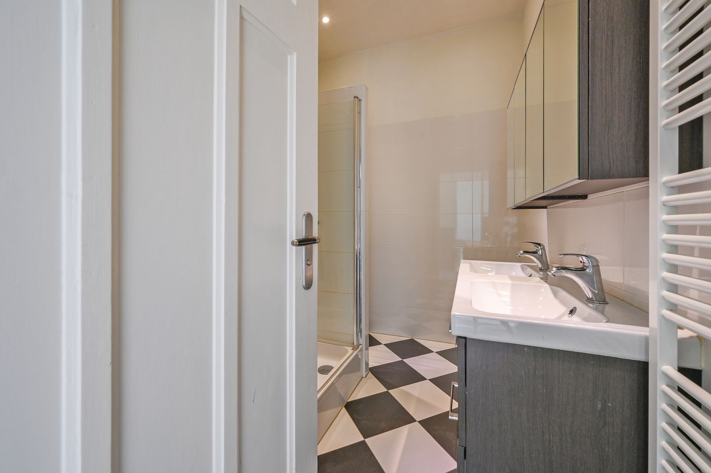 Photo 19 of Caan van Necklaan 204