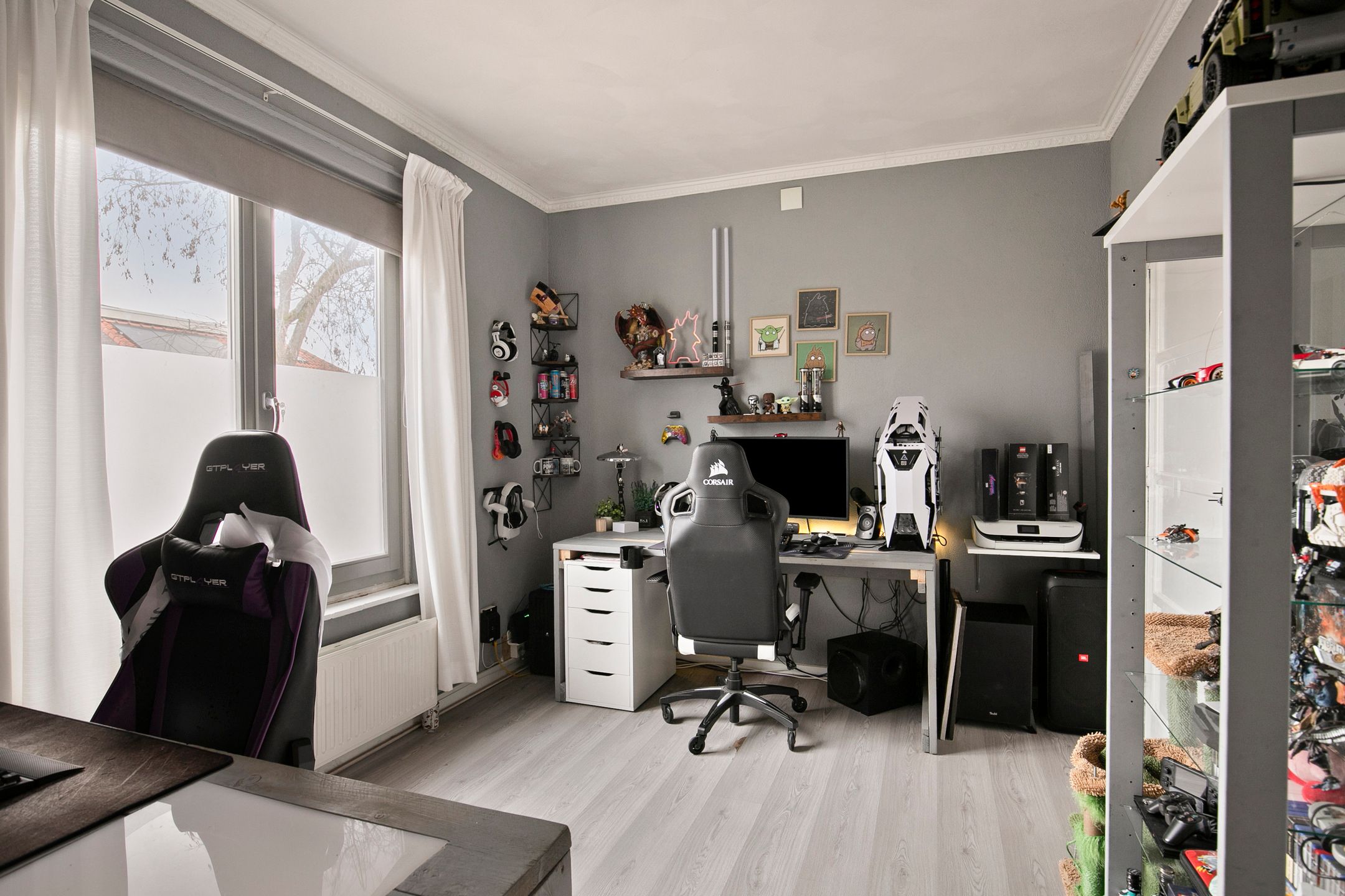 Spacious upper floor apartment with private entrance and deep backyard in Tilburg — 12