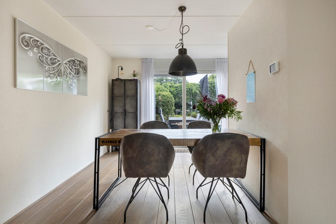 Photo 11 of Hendrik Willem Mesdagstraat 61