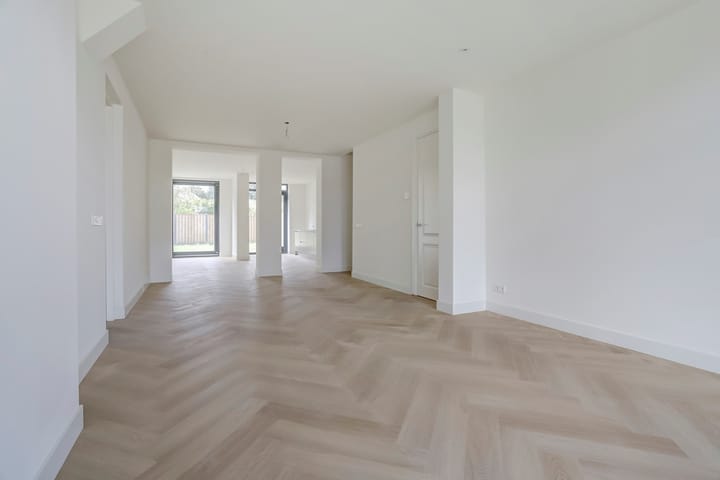 Photo 4 of Wilhelminalaan 92-A
