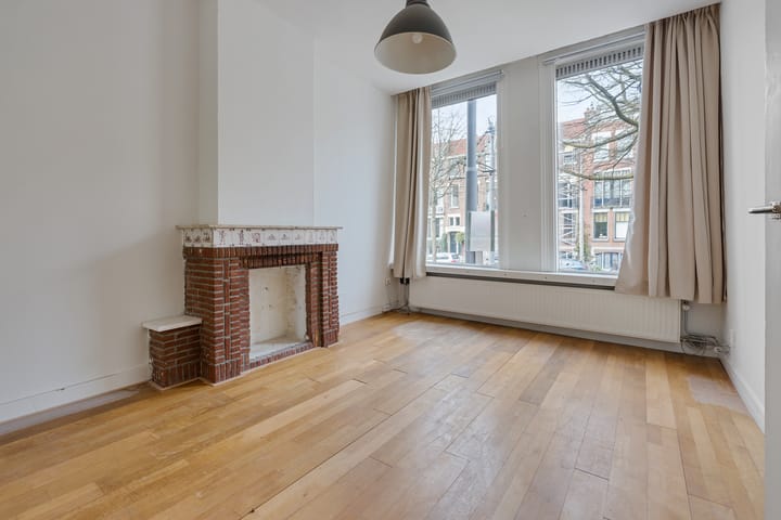 Photo 3 of Claes de Vrieselaan 10-B