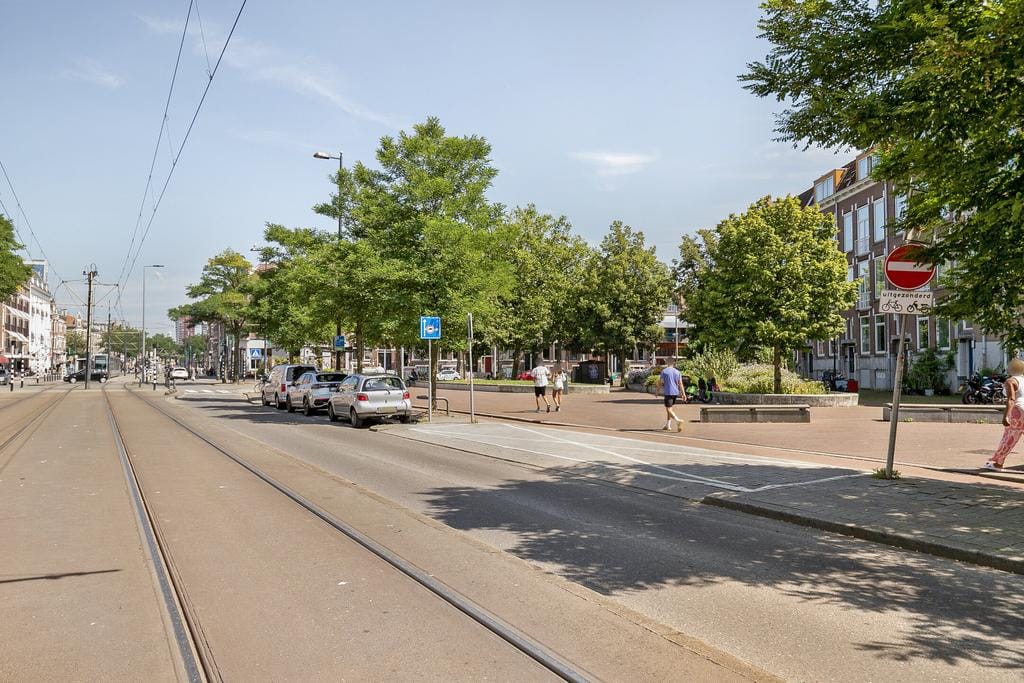 Foto 41 van Claes de Vrieselaan 10-B