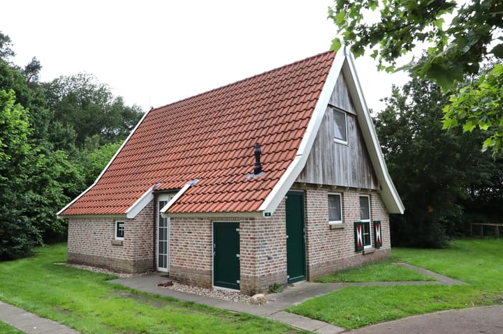 Photo 2 of Tunnelweg 7-18