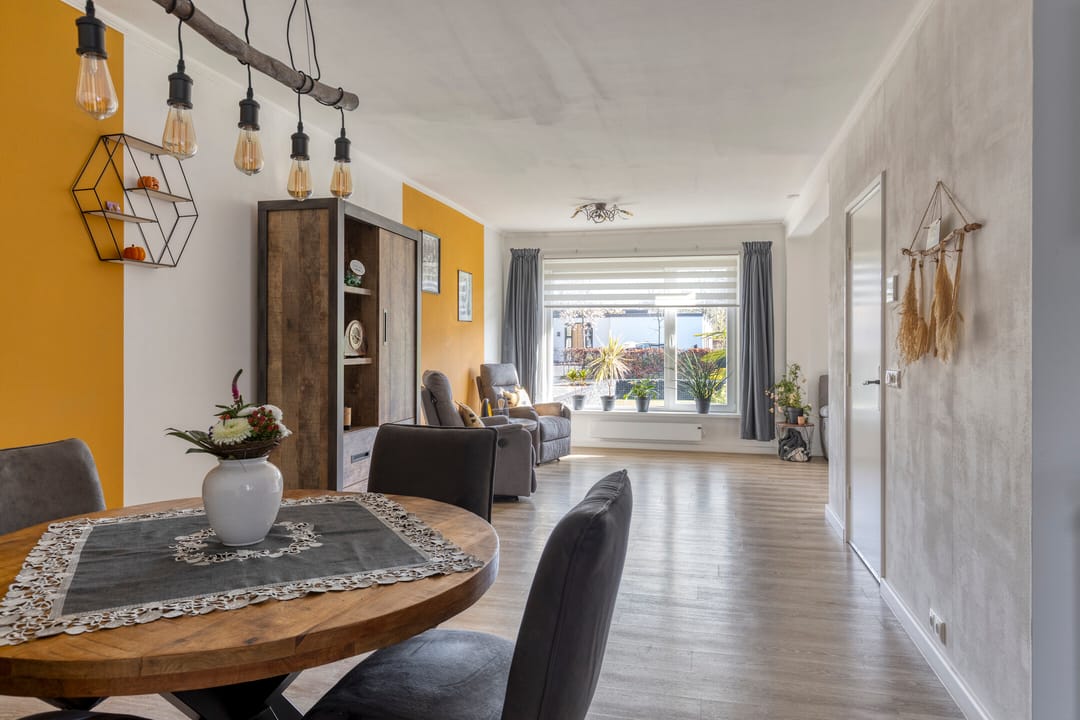 Photo 16 of Raadhuisstraat 63