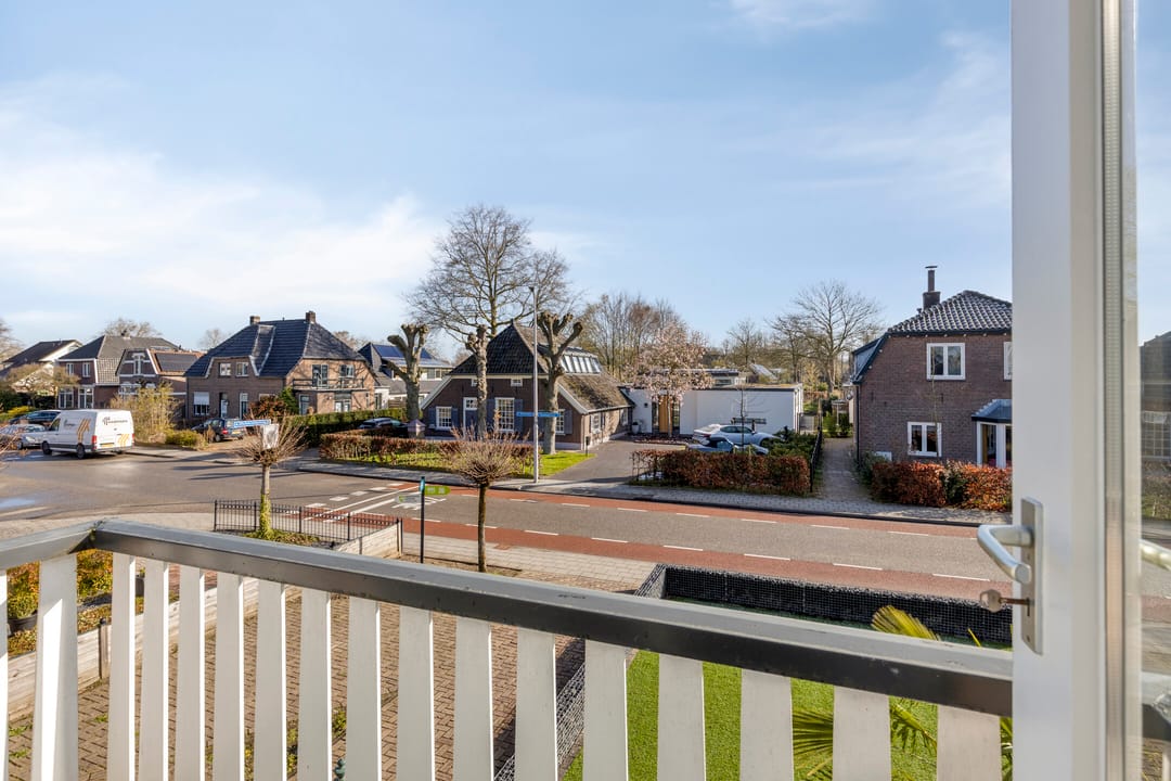 Photo 32 of Raadhuisstraat 63