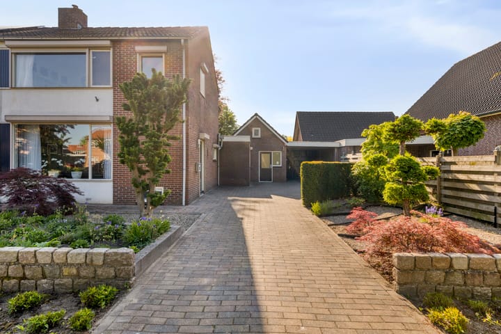 Foto 2 van Dinxperlosestraatweg 23