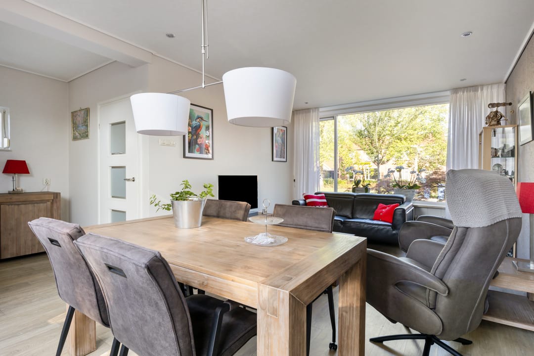 Photo 11 of Dinxperlosestraatweg 23