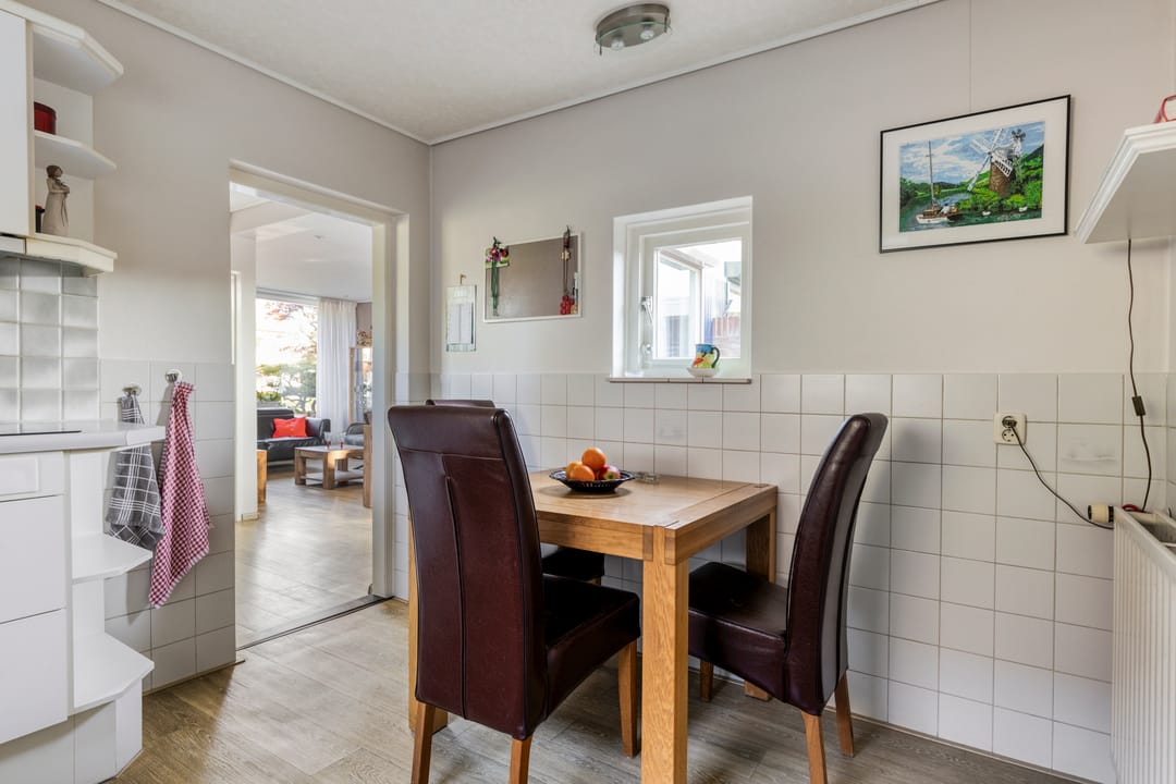 Photo 16 of Dinxperlosestraatweg 23