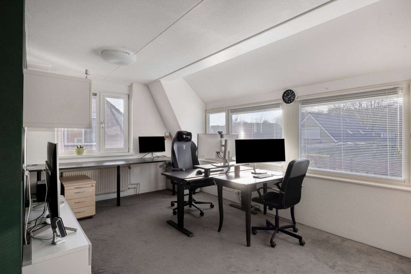 Foto 19 van Hazeleger 50