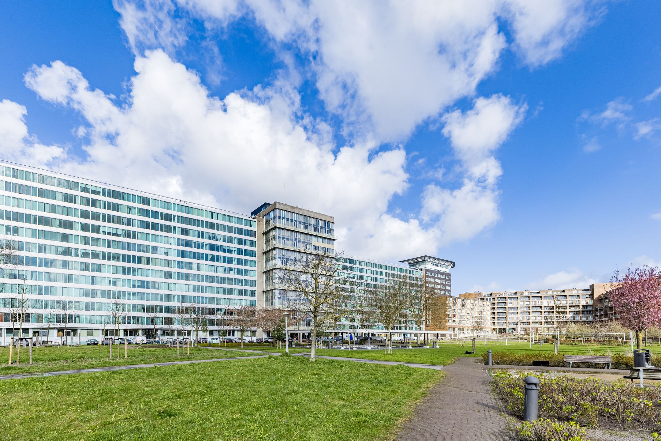 Foto 39 van Bos en Lommerplantsoen 25-F