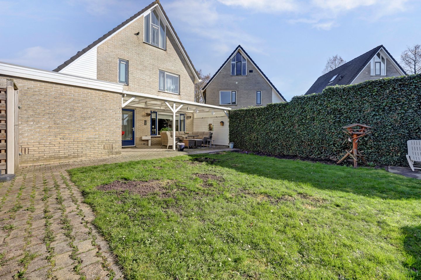 Foto 44 van Het Wapenschild 36