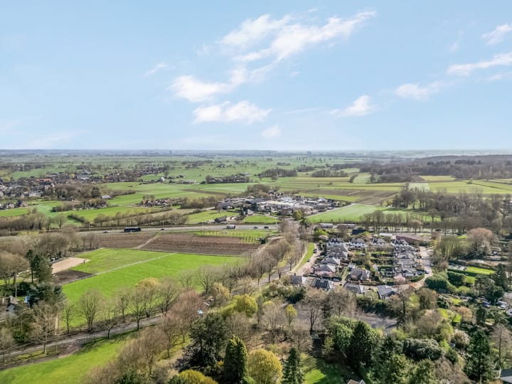 Photo 4 of Rozenlaan 139