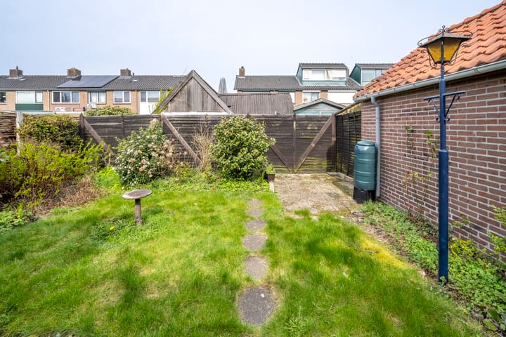 Photo 3 of Rozenstraat 8