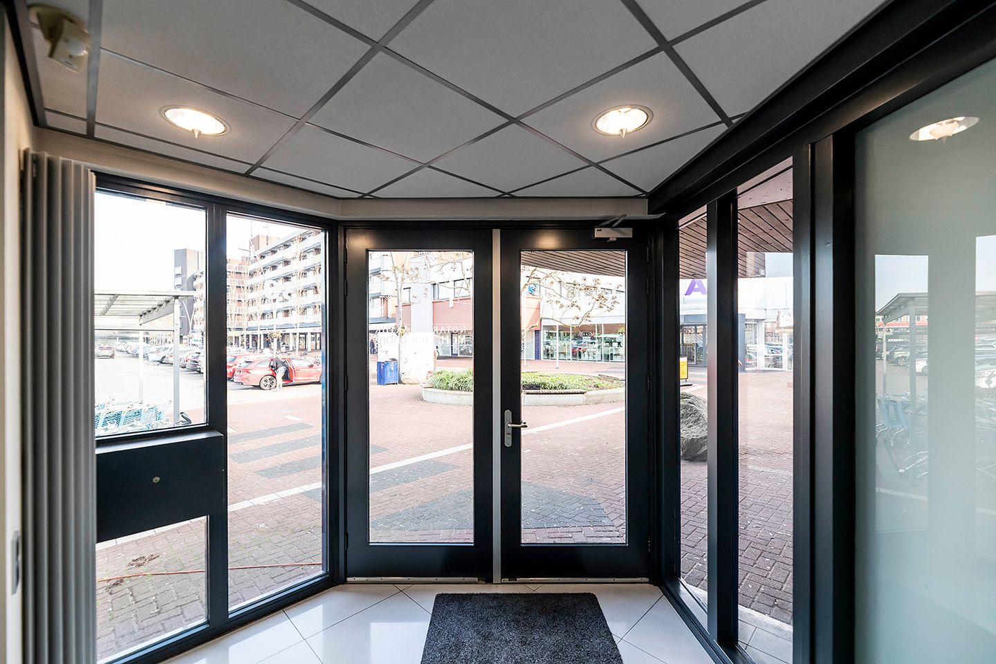 Bekijk foto 4 van Wilgenplein 30