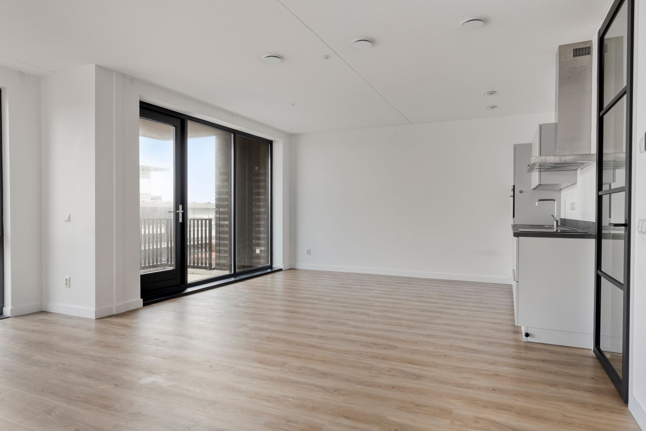 Photo 3 of Spuifront 3-D