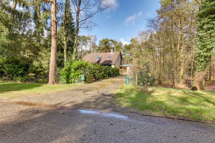 Photo 4 of Korhoenderweg 19