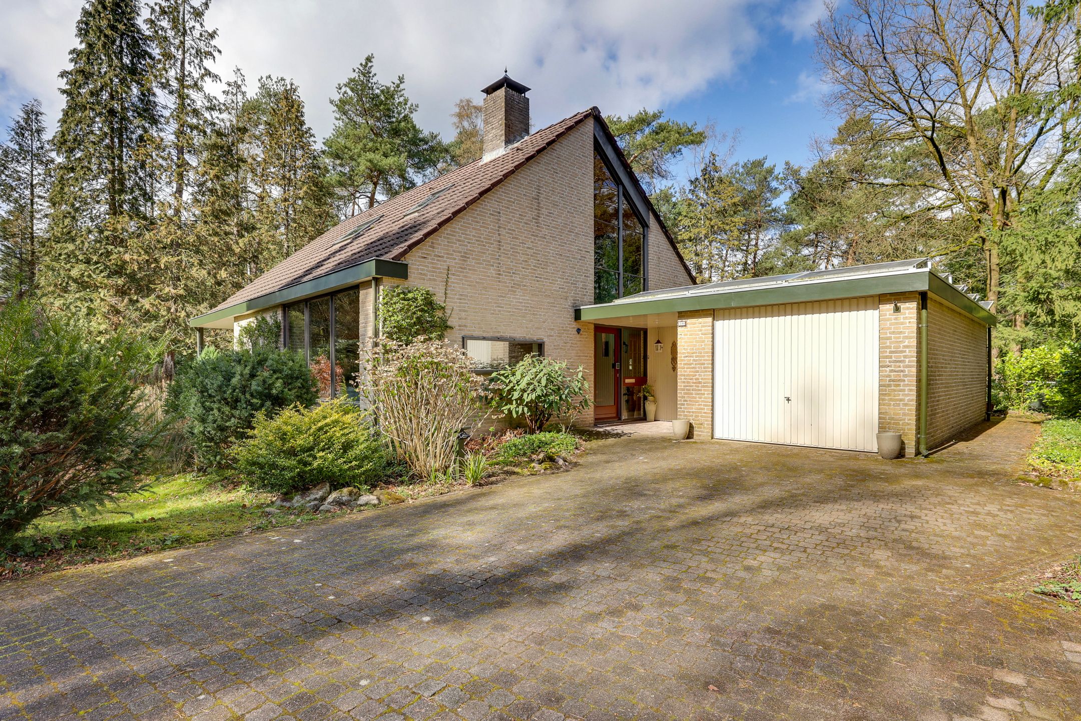 Foto 6 van Korhoenderweg 19