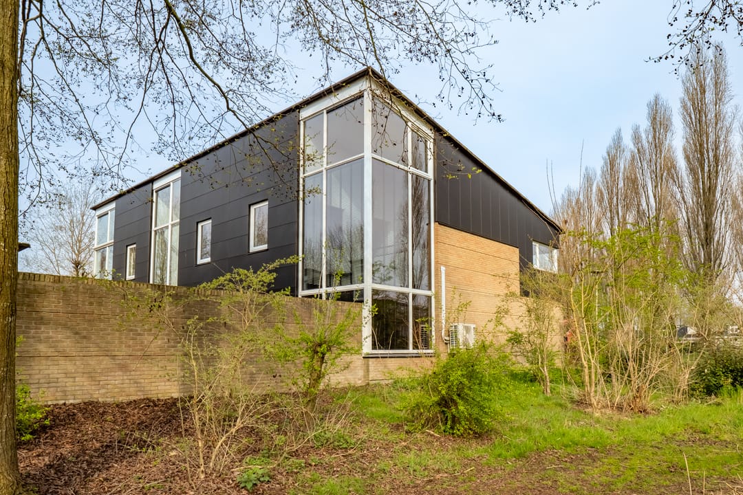 Foto 41 van Walter Kollolaan 177