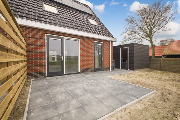 Photo 4 of Arjen Roelswei 19