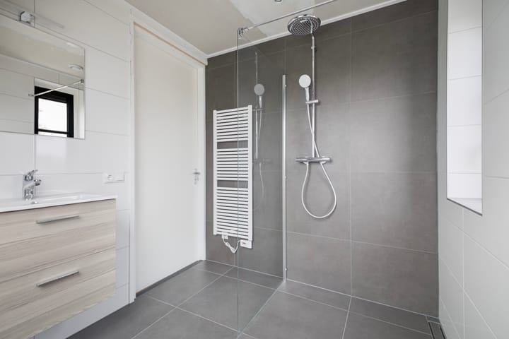 Photo 3 of Arjen Roelswei 19