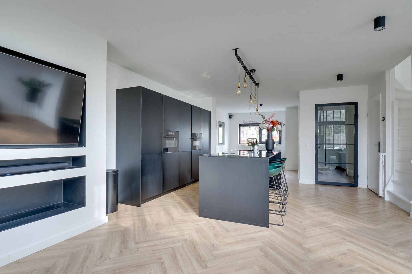 Foto 10 van Walter Kollolaan 177