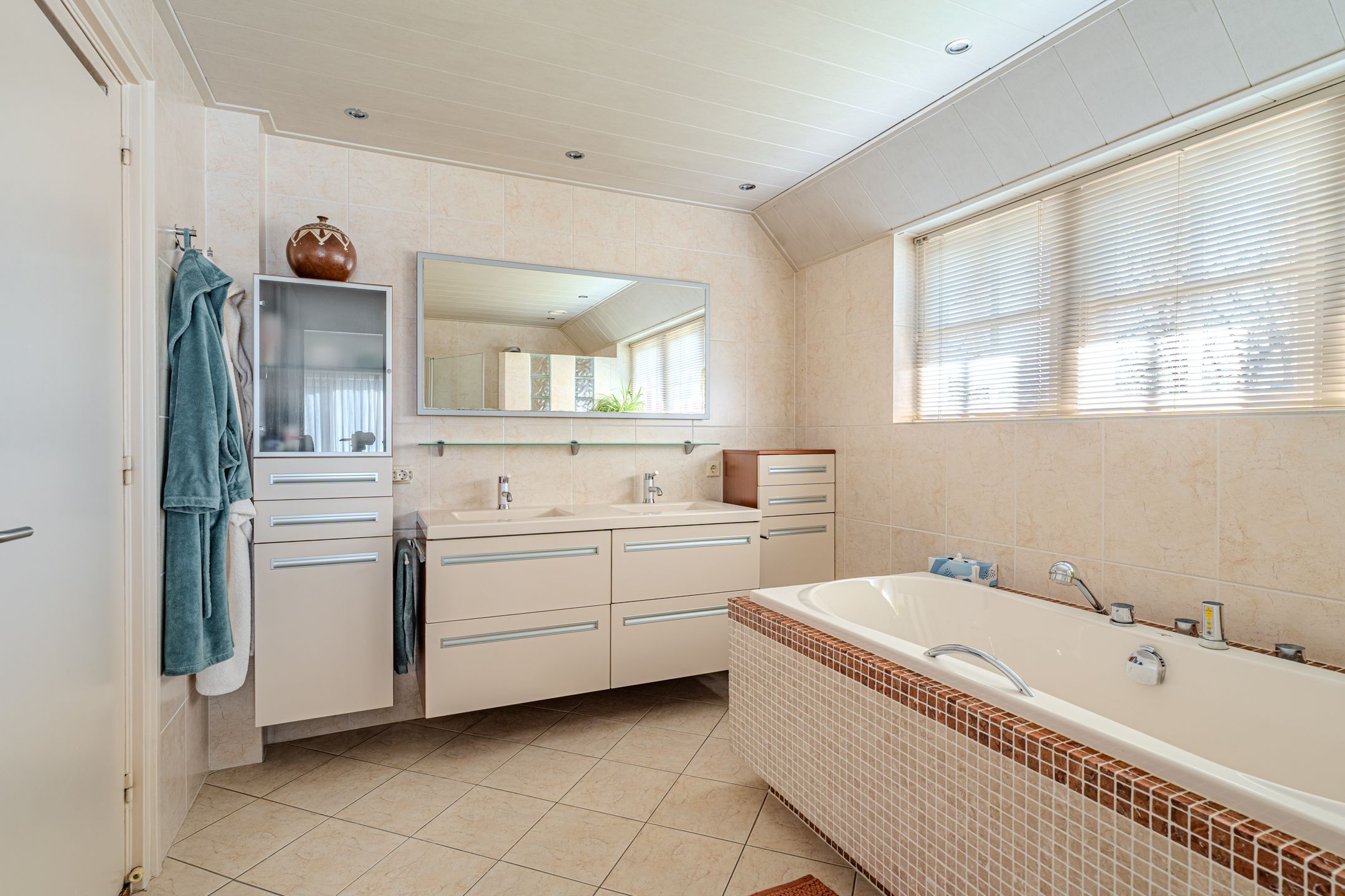 Photo 60 of Stationsstraat 6