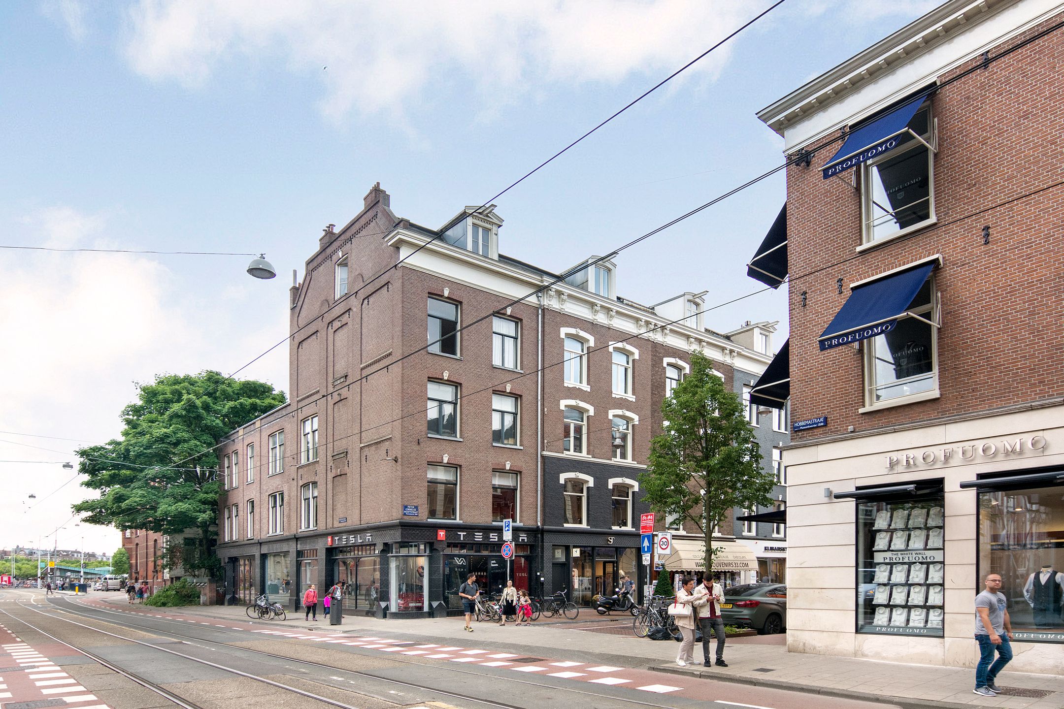 Photo 21 of Vossiusstraat 13-E