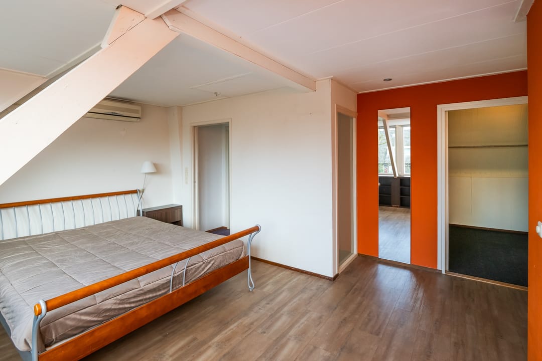 Photo 31 of Koningin Emmastraat 13