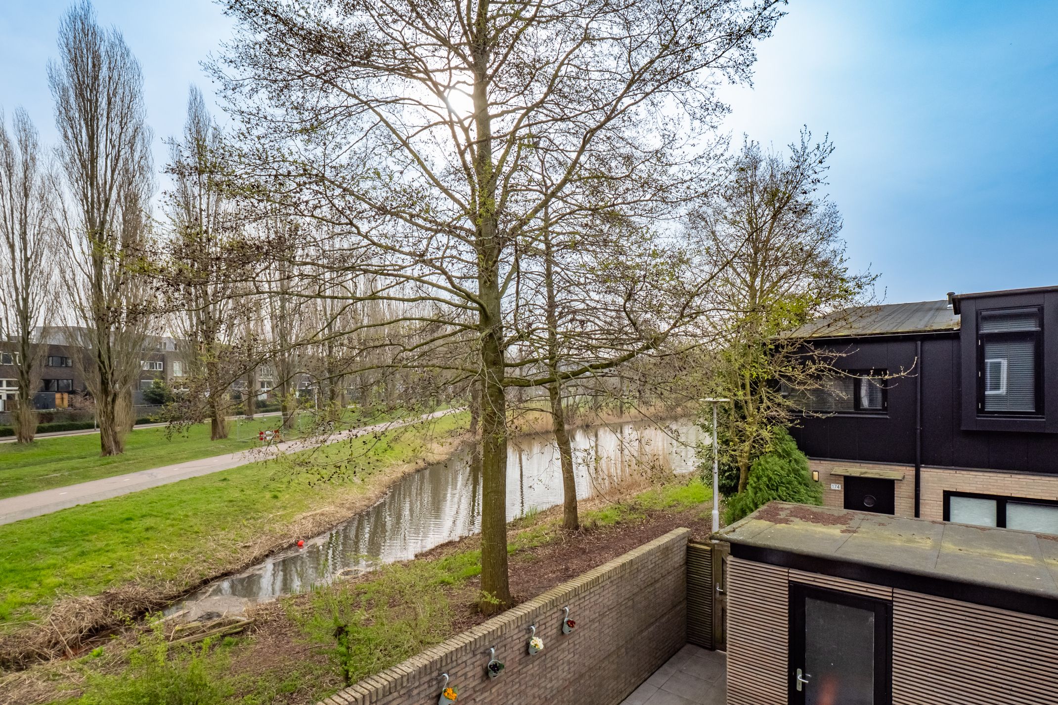 Foto 42 van Walter Kollolaan 177