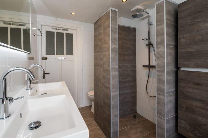 Photo 3 of Koningin Emmastraat 13