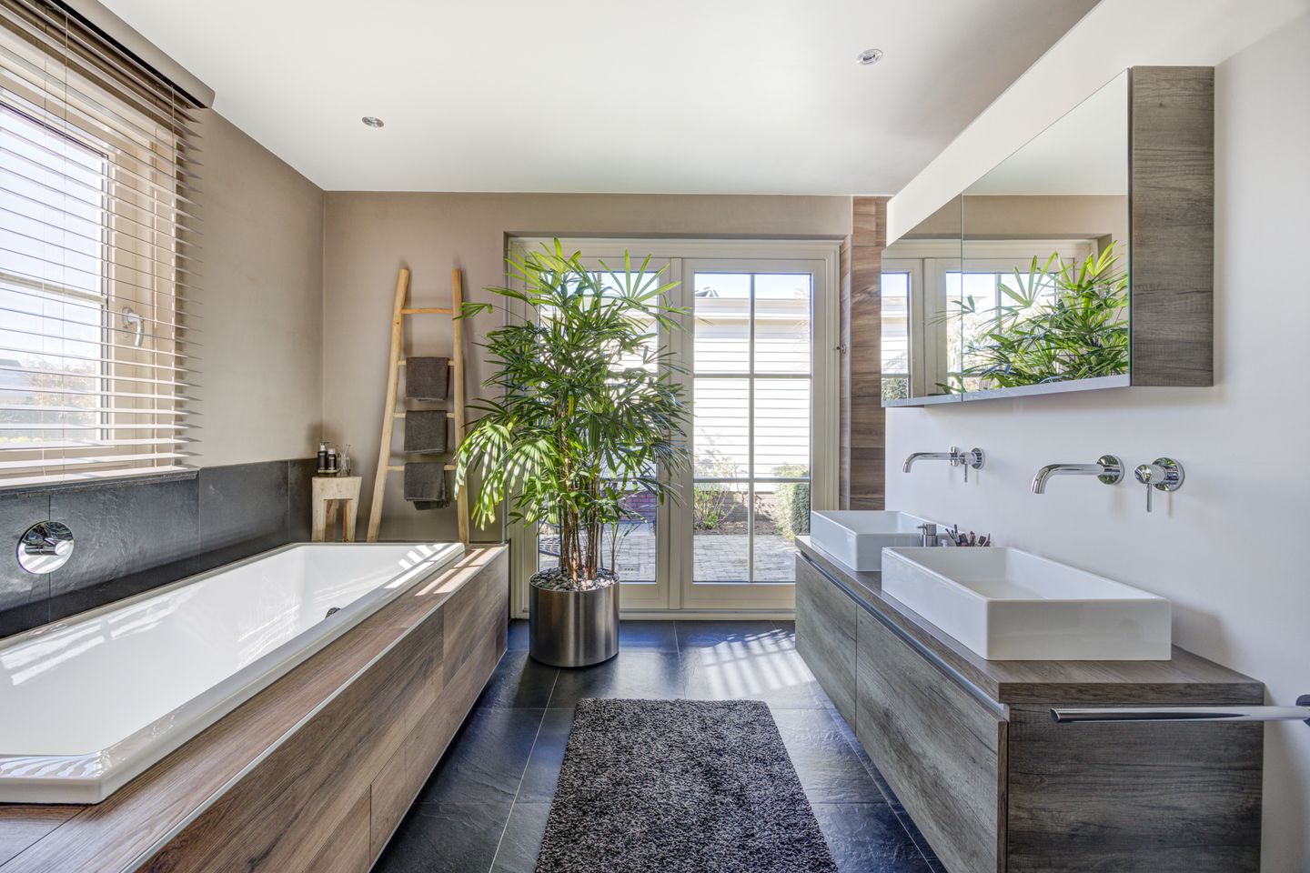 Foto 34 van Irenestraat 58