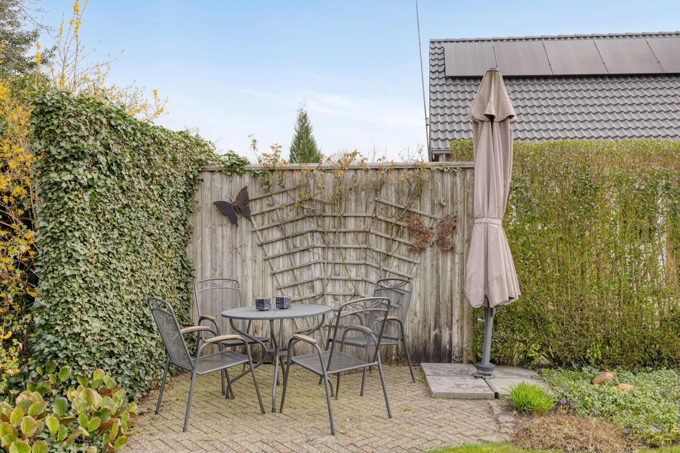 Semi-detached house with garage, driveway and deep backyard in Drunen — 24