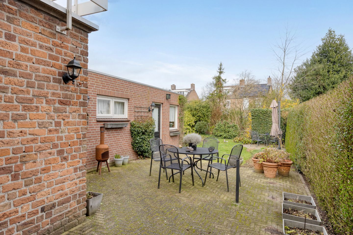 Semi-detached house with garage, driveway and deep backyard in Drunen — 22
