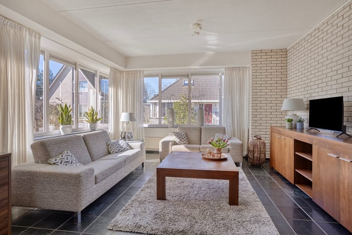 Foto 2 van Prins Clausstraat 5