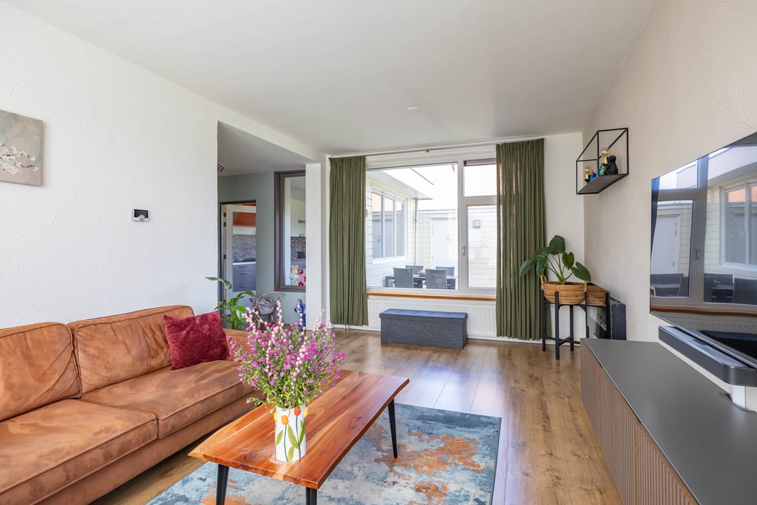 Foto 11 van Julianastraat 17