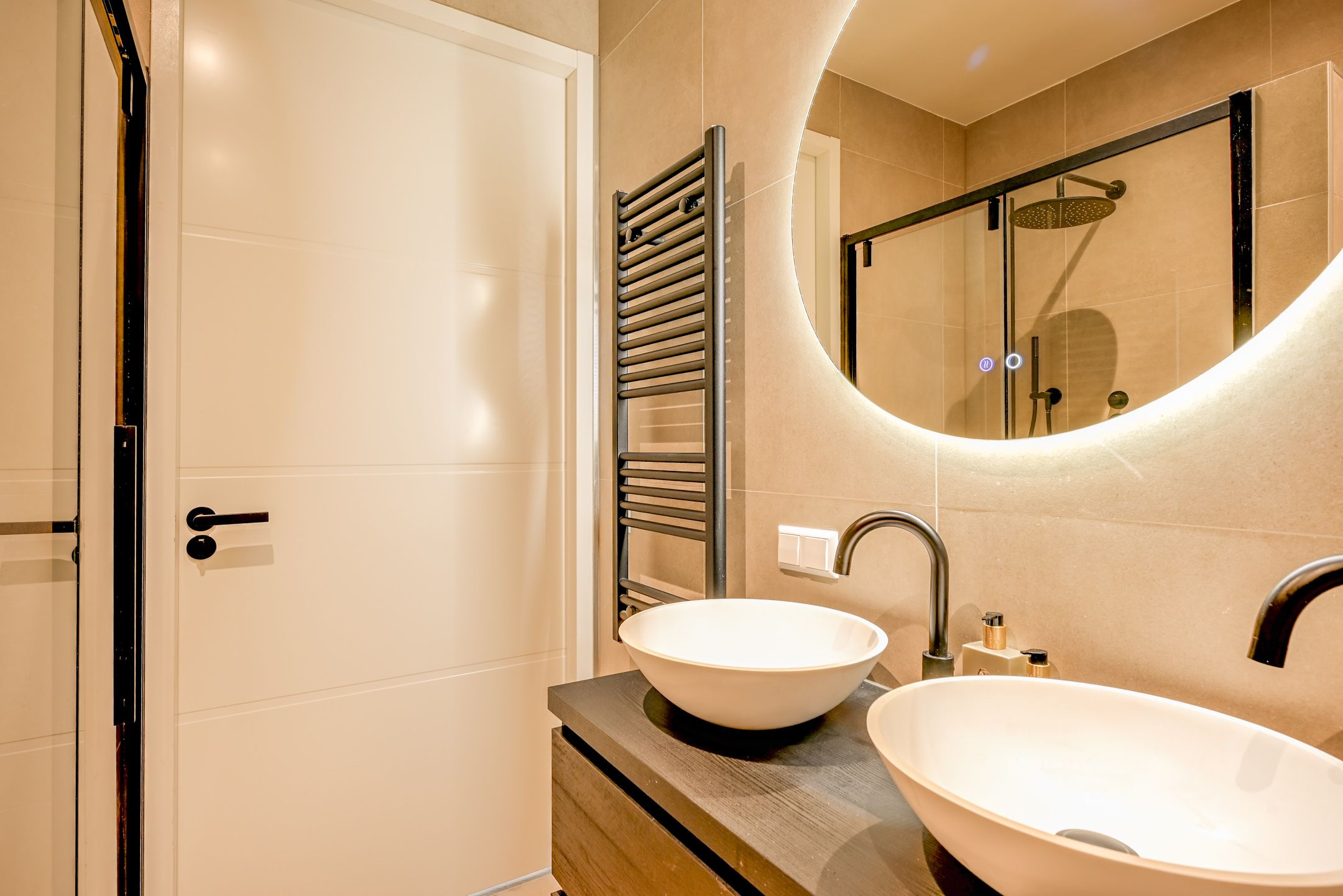 Foto 33 van Cyclaamtuin 7