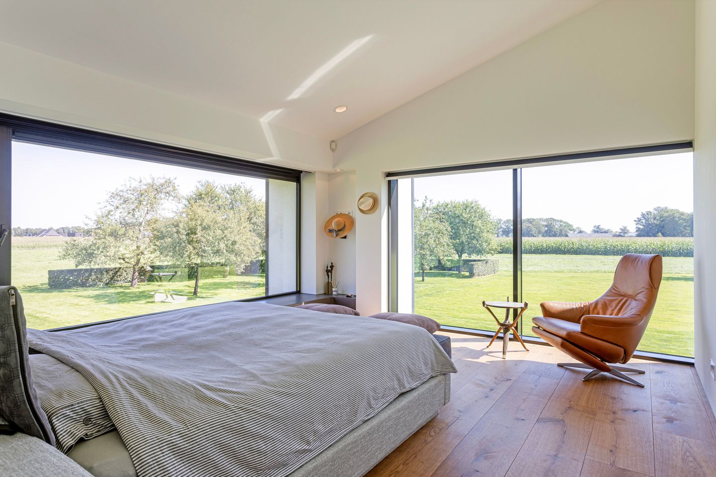 Photo 34 of Molendijk 9