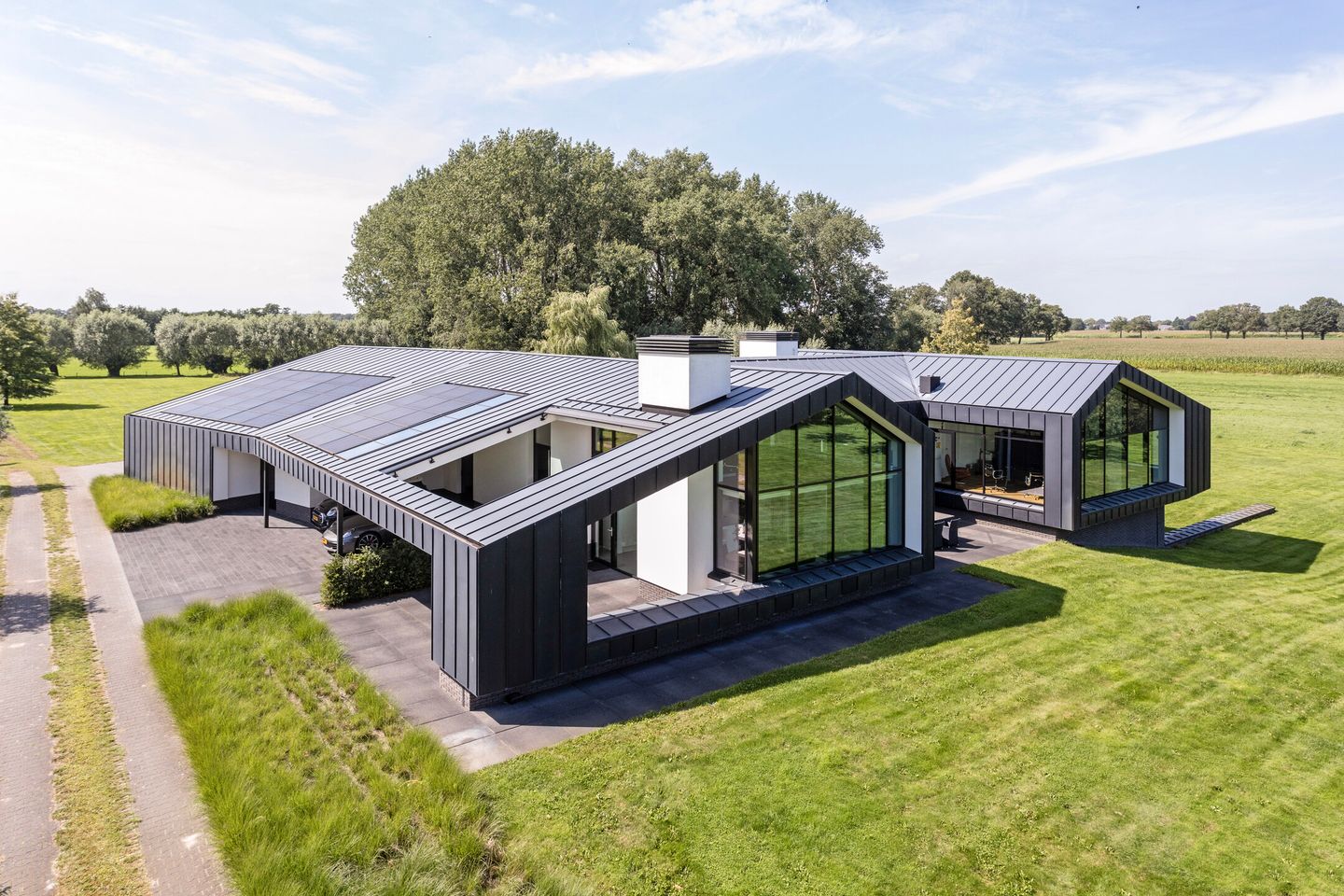 Photo 65 of Molendijk 9