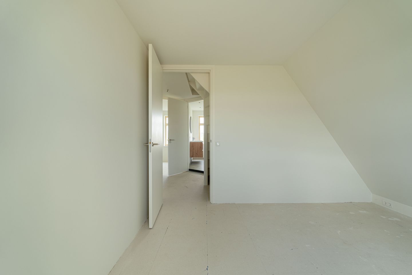 Foto 19 van Herenweg 102-B