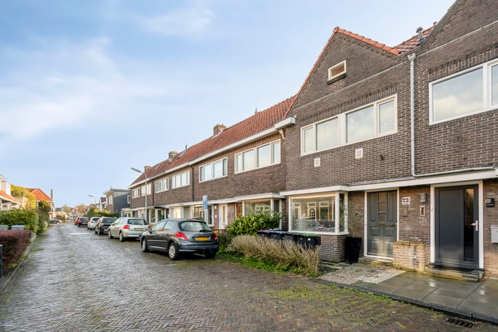 Photo 2 of Paulus Potterstraat 13