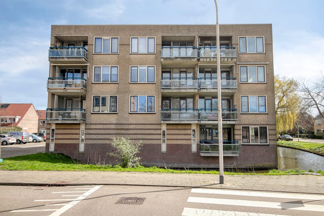 Photo 23 of Eikenlaan 12