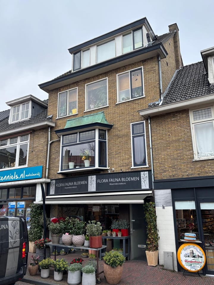 Van Toulon van der Koogweg 8