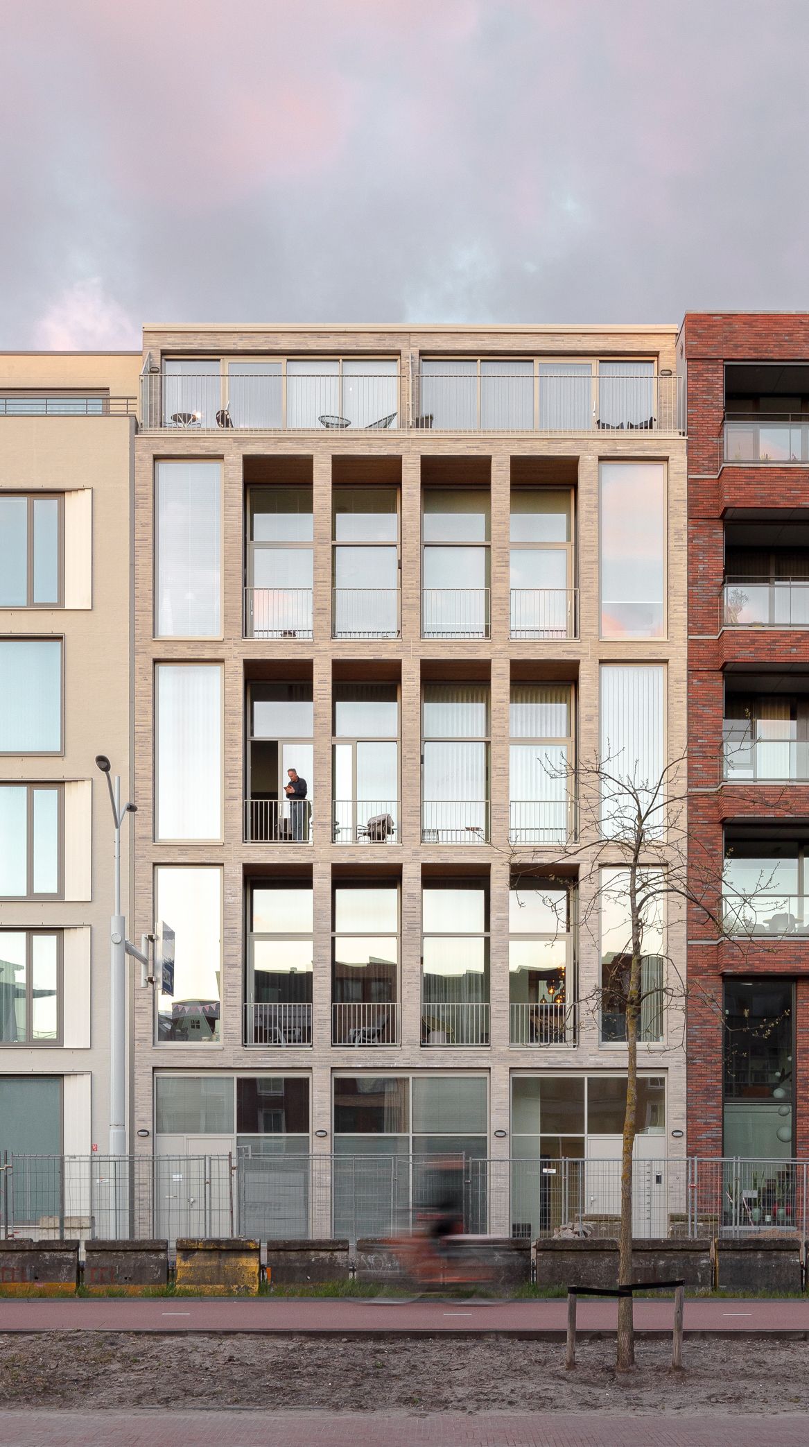 Cola Debrotstraat 64 