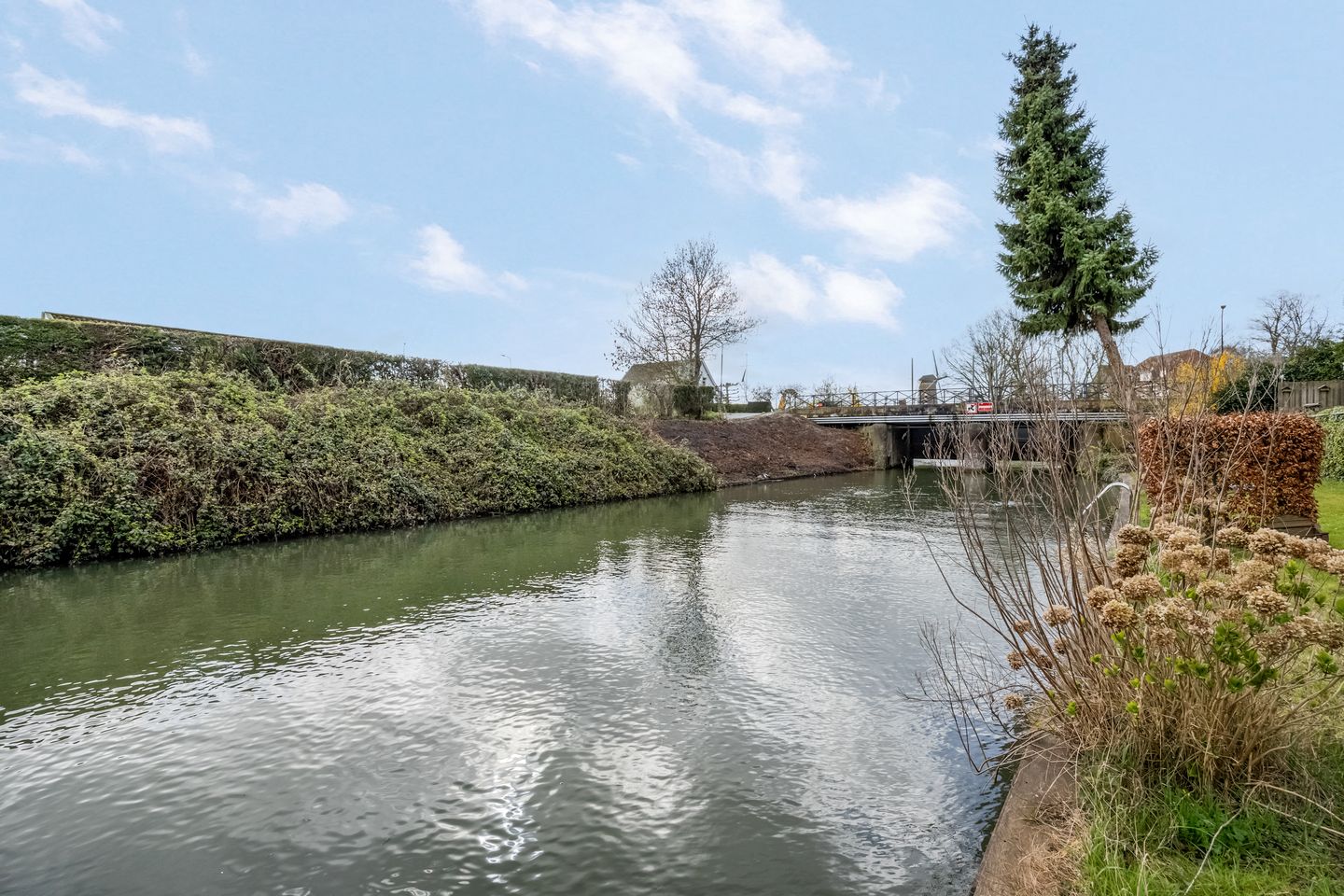 Charming Corner House on the Kromme Rijn with Garden and Solar Panels — 16