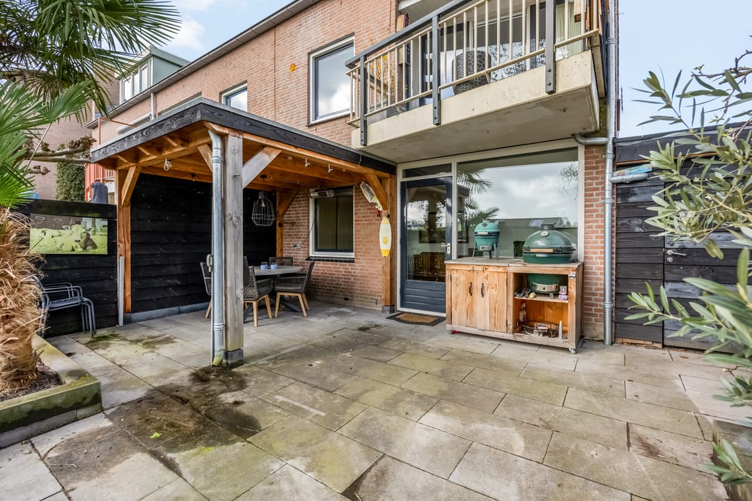 Charming Corner House on the Kromme Rijn with Garden and Solar Panels — 14
