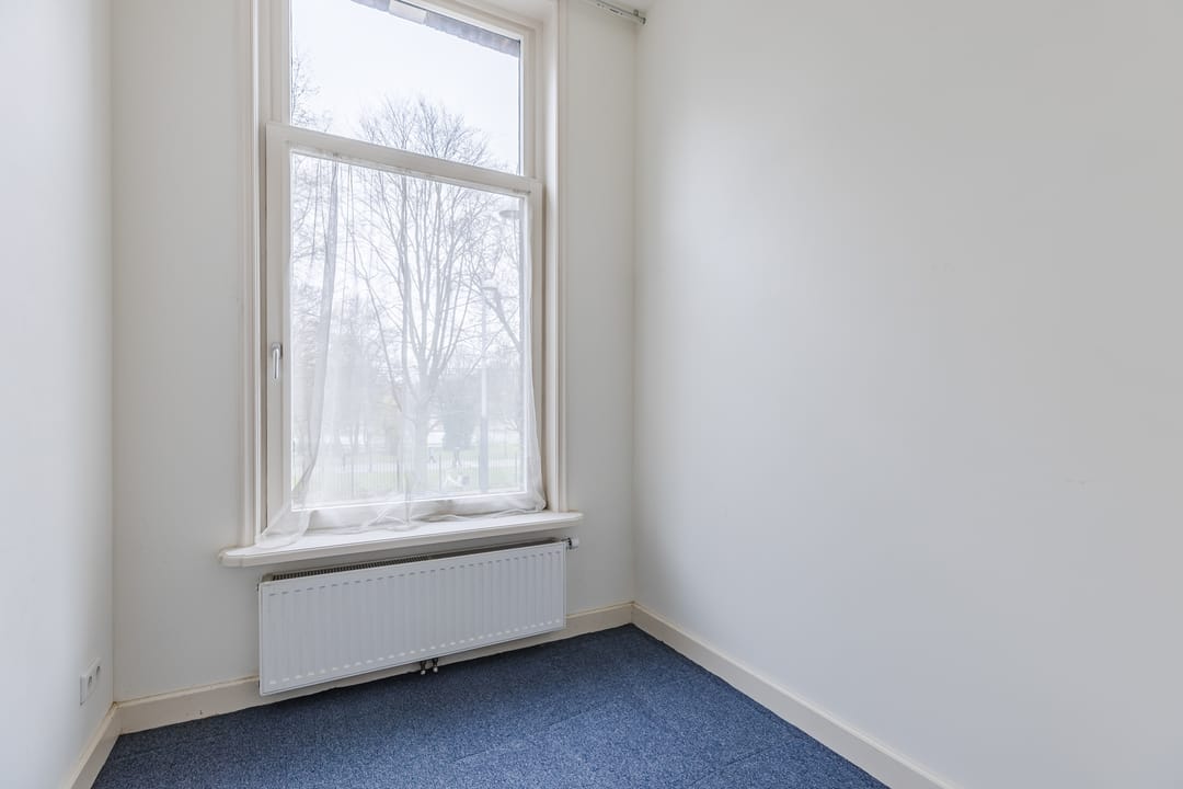 Characteristic Double Townhouse with Free Park Views in Amsterdam Oost — 16