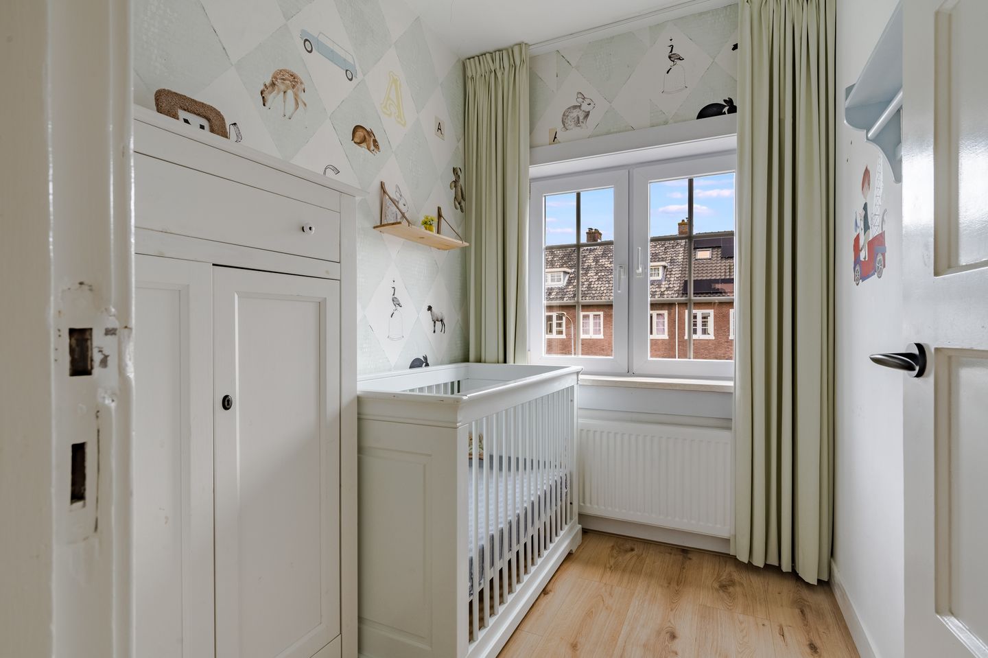 Move-In Ready 1930s Corner House with Garage and Stunning Natural Light — 29