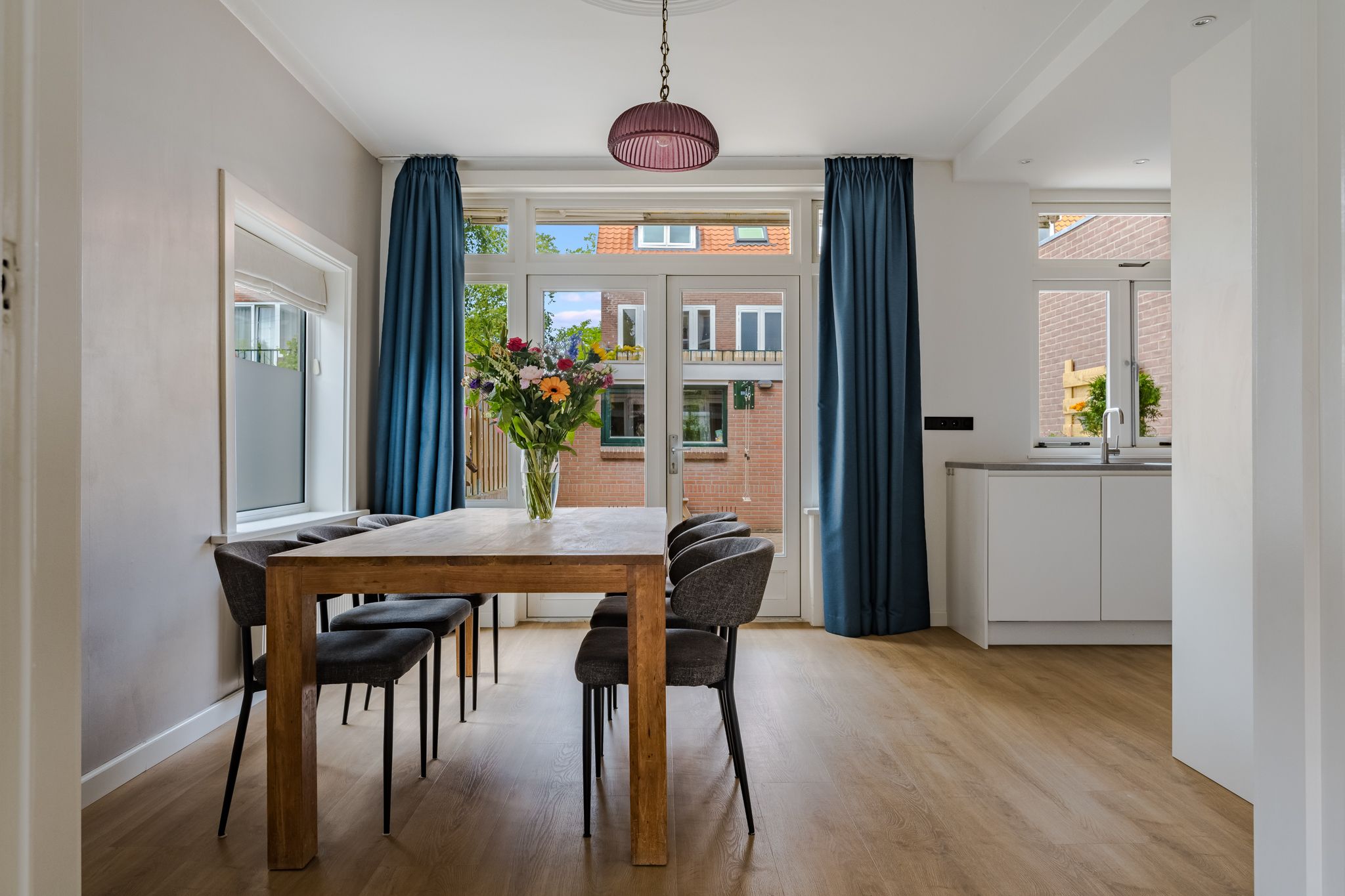 Move-In Ready 1930s Corner House with Garage and Stunning Natural Light — 12